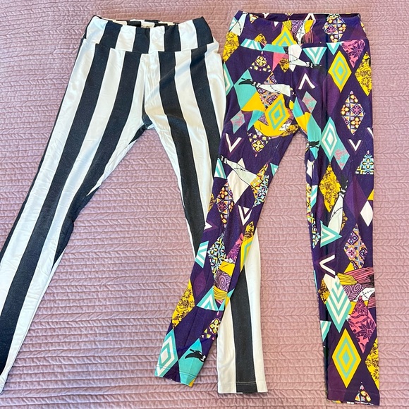2-pack womens Lularoe One size leggings. Halloween themed. VGUC - Picture 1 of 5
